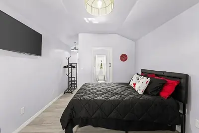 Image de Tiny house 5 mins to Daytona beach. 12 mins to Speedway and Dab Airport.