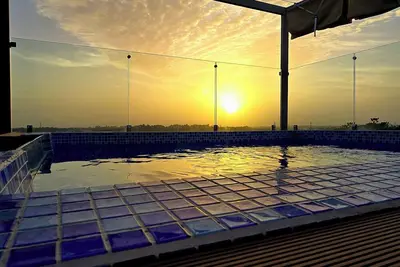 Image de Penthouse gated with private terrace and pool near the Us Embassy