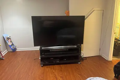 Image de Spacious house with finished basement