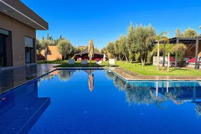 Image de Villa Spacieuse 5 Chambres Idéale pour Familles & Groupes