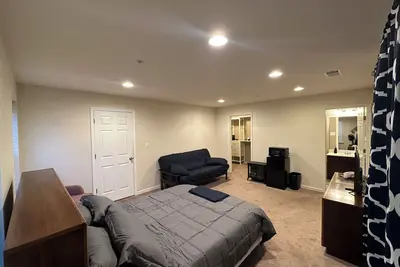Image de Restful Non-Shared Basement Suite In Harford Md