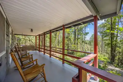 Image de ~Charming Cabin in Arden Nc~near Shopping~Airport~Dining