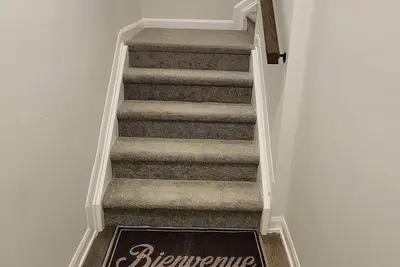 Image de A Hommy away from Home with Trails & all Amenities within 5mins drive!