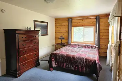 Image de Spruce House: 8 Bedroom Family Cabin
