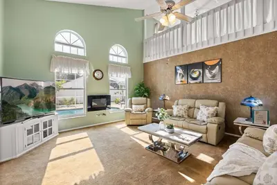 Image de Modern 4br Home | Private Pool + Near Disney