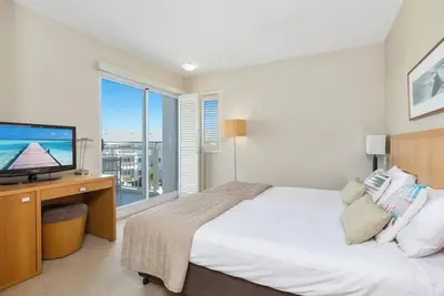 Image de The Pool Resort Kingscliff - Two Bed Dual Key Pool View - (2304/05) - Holiday Management Co.