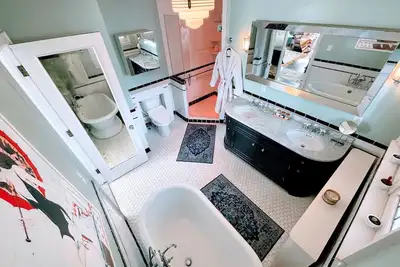 The Historic Mazer Mansion