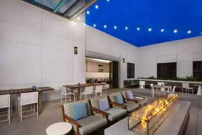 Image de 4 Relaxing Units with Outdoor Pool Access! Onsite Dining!