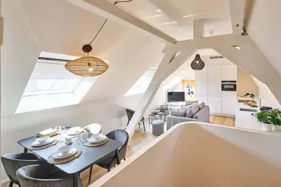 Image de *New* Grand Place / Place du Grand Sablon (1br)