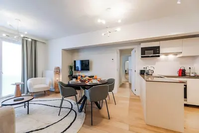 Image de 3br Nato & Eu Apartment Free Luggage Room