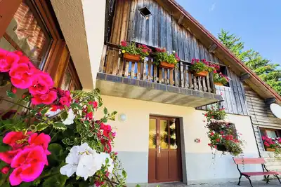 Image de Gîte l'Essentiel, gîte de groupe à la ferme avec spa et sauna, aire de jeux