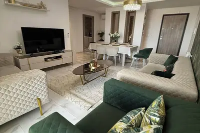 Image de Appartement luxueux avec balcon & parking sécurisé