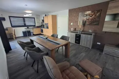 Image de Idyllic quiet vacation apartment in the beautiful Vogelsberg in a quiet location