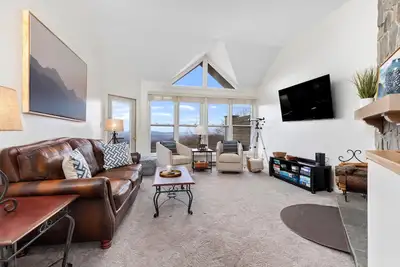 Image de Shenandoah Ridge 27 with Wintergreen Advatage