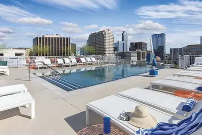 Image de Wyndham Austin Luxurious 2 Bedroom with Kitchen