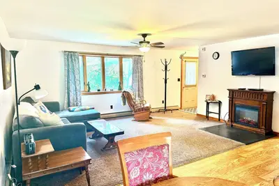 Image de Tranquil 2-bedroom house in Cherryfield