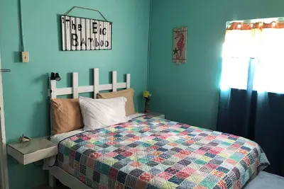 Image de Wonderful 8-bedroom house with Ac in Duncan's Bay