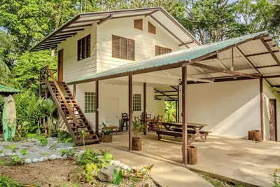 Image de Osa Retreat Cabo Matapalo SurfSide Best Location