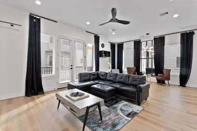 Image de Stylish 3br, Family & Work Trips