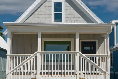 Image de Brand New Steinhatchee Coastal Cottage  2 Kings + Queen + Loft  3 Baths Sleeps 8