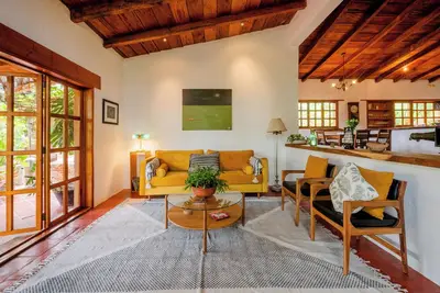 Image de Pet friendly house with pool close to Centro, ideal for relaxation