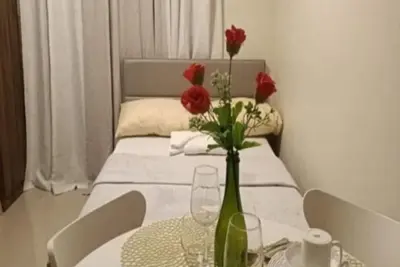 Image de Condo Ocean Breeze à Lapu-Lapu - Chambre privée avec balcon