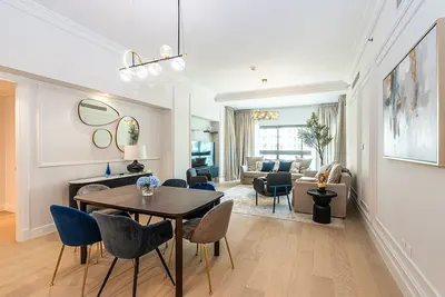 Image de 2bdr apartment with the balcony I Golden Mile / 209