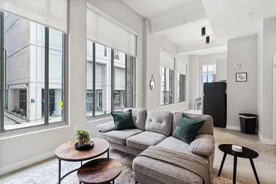 Image de Spacious 2br CozySuites Otr Downtown #13