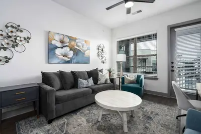 Image de Luxury Apartment - Pool, Restaurants & Shopping