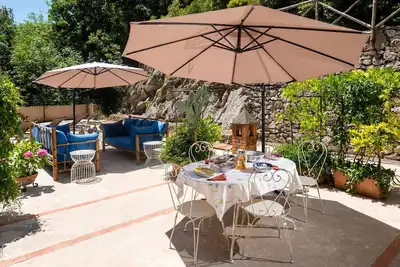 Image de Ravello Watermill Retreat - Ravello Water Mill Retreat – votre oasis privée entre les citronniers et la mer