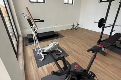 Image de Furnished One-Bedroom Apartment #4