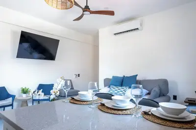 Image de Vista Pedregal - Modern Apartment in Cabo San Lucas, Marina Golden Zone