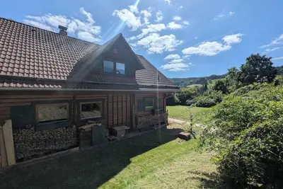 Image de Idyllic wooden house in the countryside