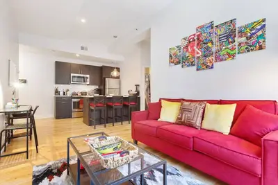 Image de Old City Apartment with Full Kitchen