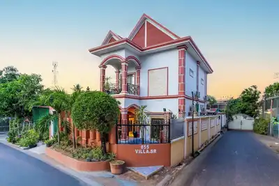 Image de Entire Villa 4 Bed room with poolside+Breakfast himself+Free wi-fi