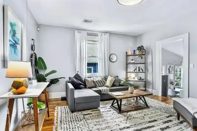 Image de Walk to BeltLine, Stylish 3br w/ Deck, Sleeps 7