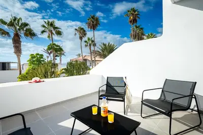 Image de Stylish 179 Parque Santiago 2, front of the sea, swimming pool