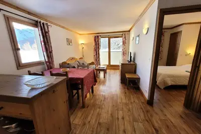 Image de 3 Pièces pour 6 Personnes