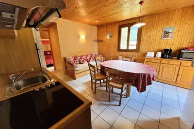 Image de 3 Pièces pour 6 Personnes