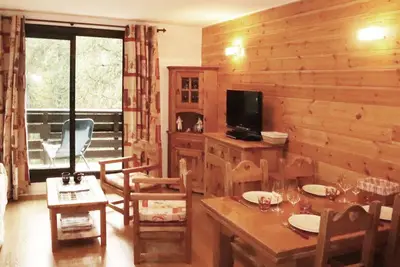 Image de Appartement calme 3 pièces, proche centre et pistes, vue forêt