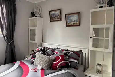 Image de Private, secluded, Off-Grid self catering Eco-Retreat in a Biosphere