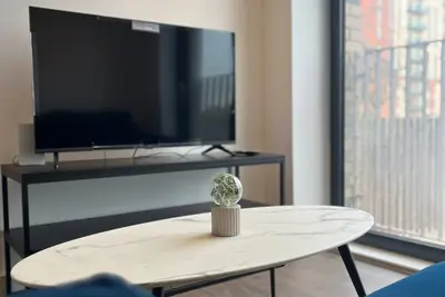 Image de Duplex 2 Bed En-suite Flat with Riverview Fit for 6 ppl