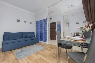 Image de Waszyngtona 38/40 | Warszawa | Bright Studio with Balcony | Ac | Close to Pge