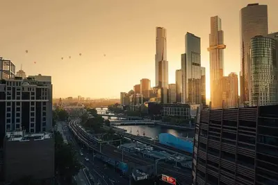 Image de Skyline Escape I Chic City Stay + Free Parking