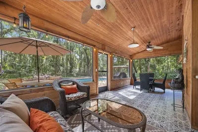 Image de The Secluded Sanctuary Zen Nature Retreat w/ Salt Pool, Office & Lanai