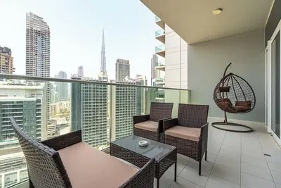 Image de Luxury 2 Bed w/ Iconic Burj View Near Dubai Mall
