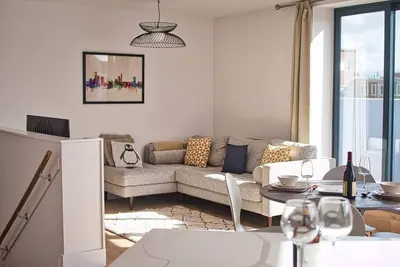 Image de Penthouse next to Mailbox- 5 minutes to New Street