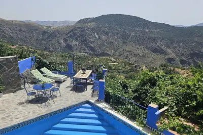 Image de Appartement 'Chaparra Pitres Apart Fondales' avec vue sur la montagne, piscine partagée et Wi-Fi