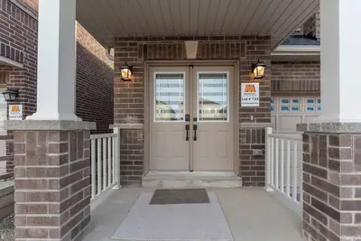 Image de 100% Private and Spotless ~Fresh Linens ~New House