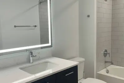 Image de Elevated Living in the Heart of Atlanta — Sophisticated Downtown Luxury Awaits